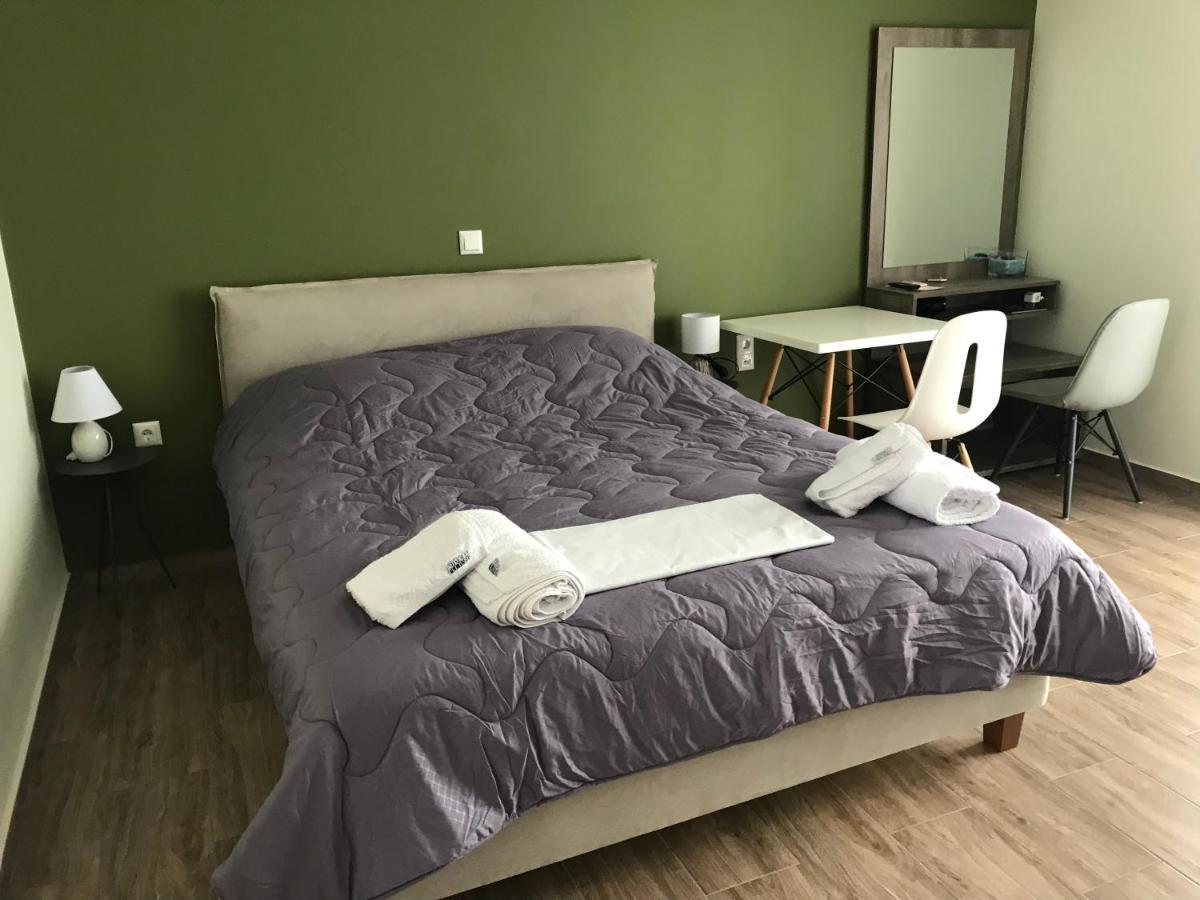 Verga'S Apartments كالاماتا المظهر الخارجي الصورة