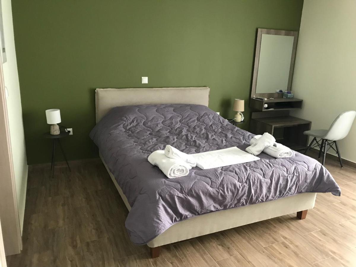 Verga'S Apartments كالاماتا المظهر الخارجي الصورة