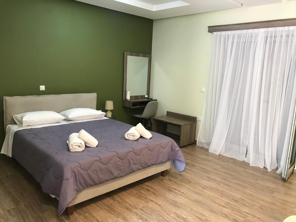 Verga'S Apartments كالاماتا المظهر الخارجي الصورة