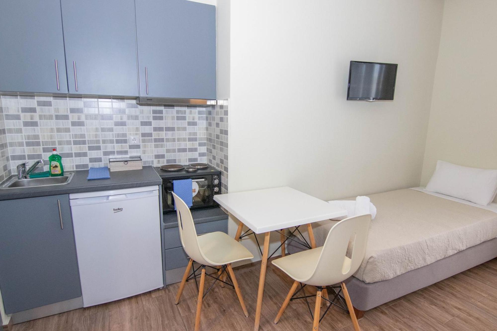 Verga'S Apartments كالاماتا المظهر الخارجي الصورة