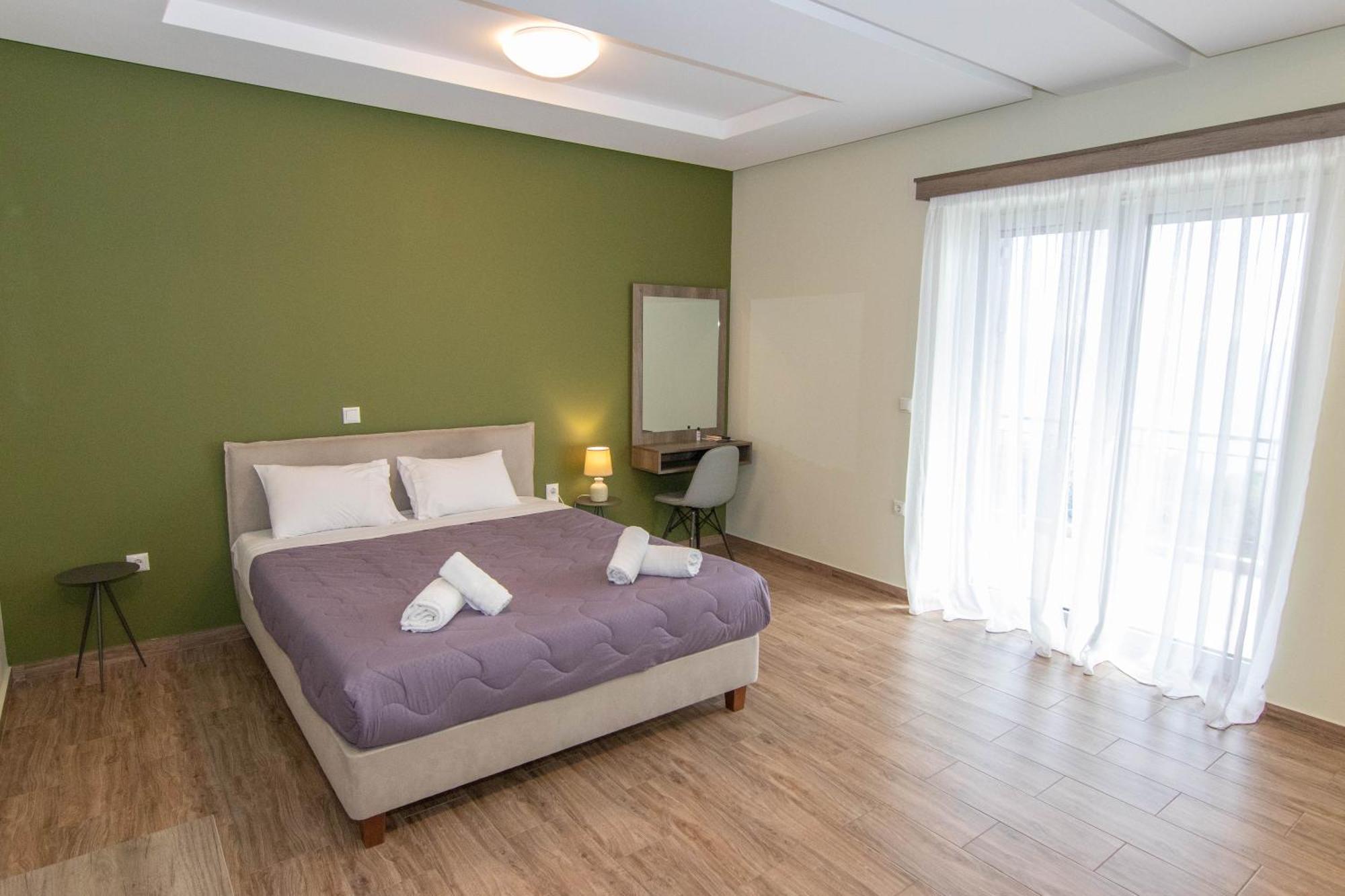 Verga'S Apartments كالاماتا المظهر الخارجي الصورة