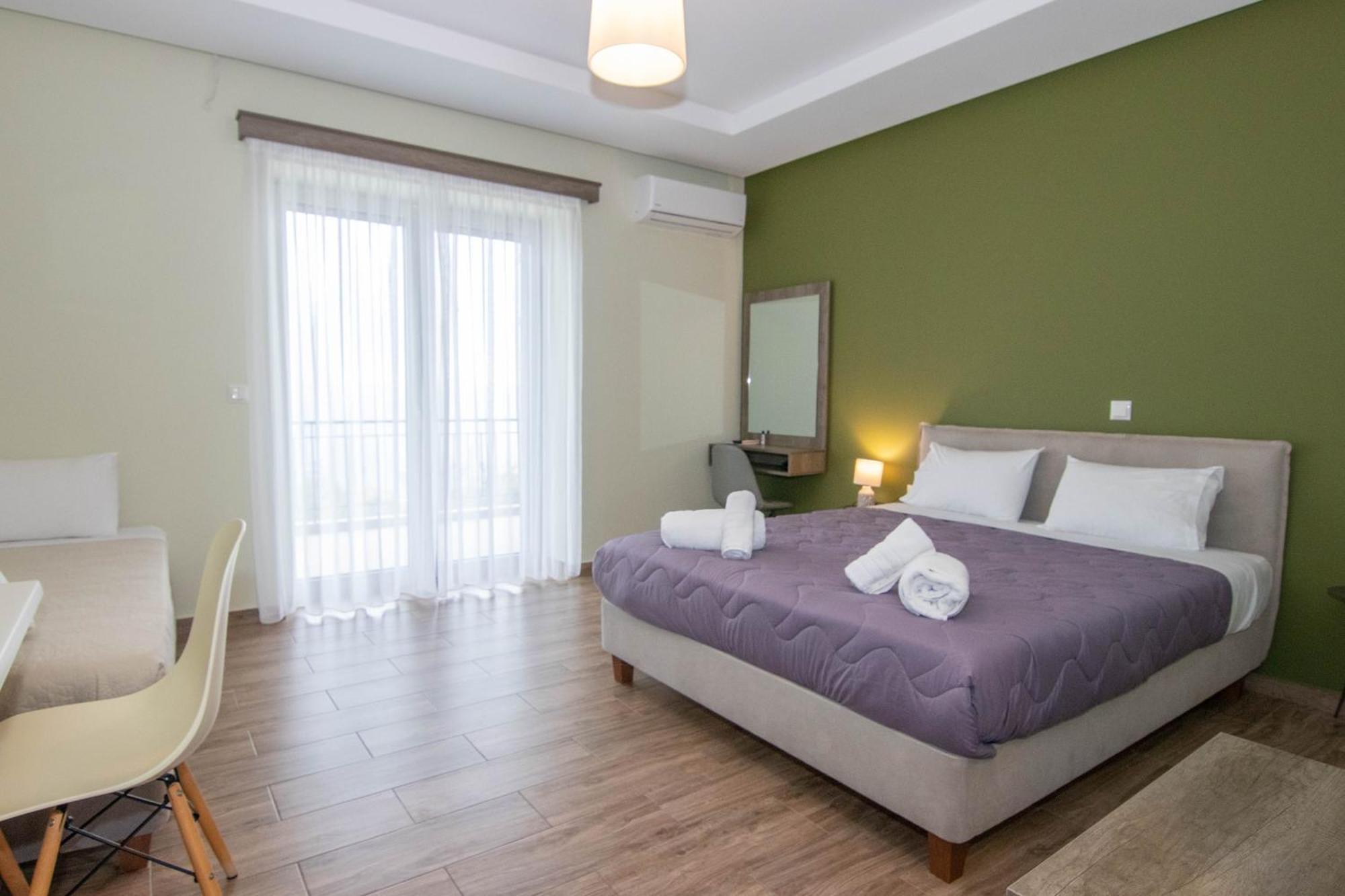 Verga'S Apartments كالاماتا المظهر الخارجي الصورة