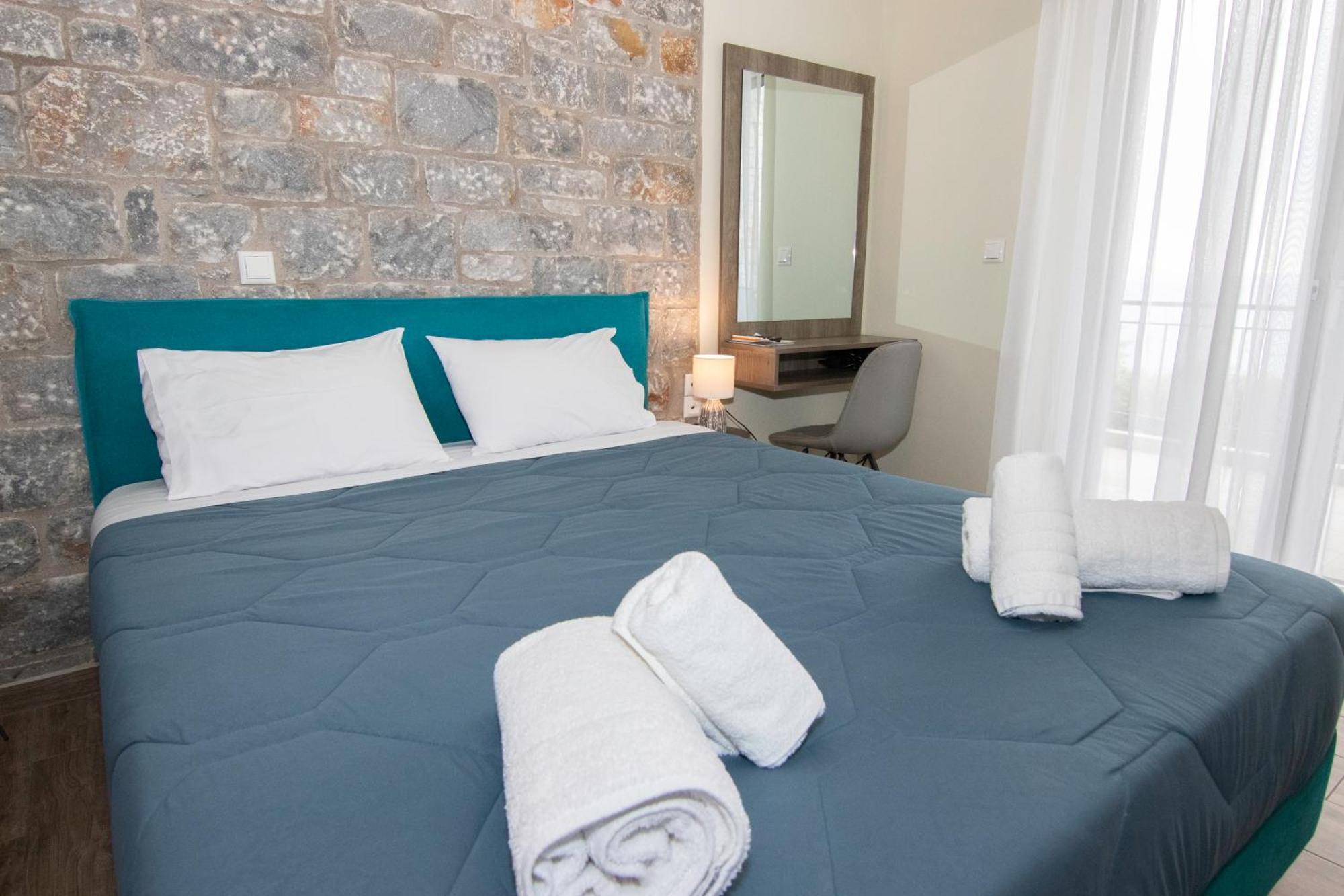 Verga'S Apartments كالاماتا المظهر الخارجي الصورة