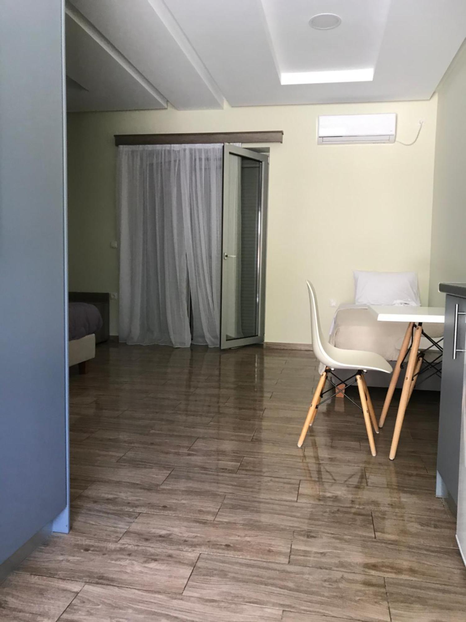 Verga'S Apartments كالاماتا المظهر الخارجي الصورة